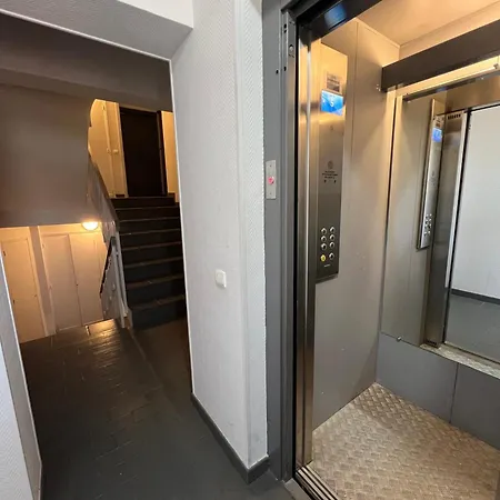 La Goelette - Palais Des Festivals