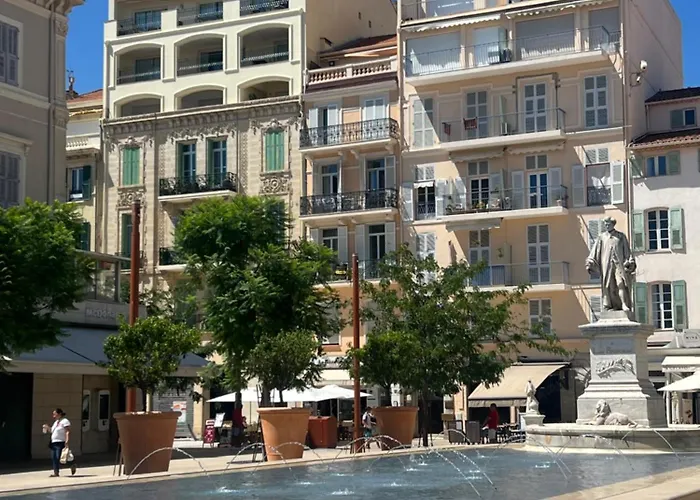 La Goelette - Palais Des Festivals Daire Cannes