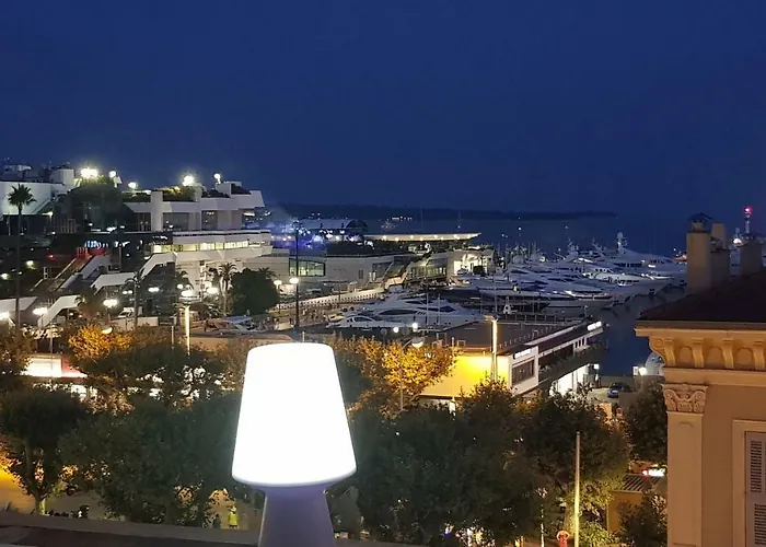 La Goelette - Palais Des Festivals Cannes