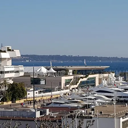 La Goelette - Palais Des Festivals